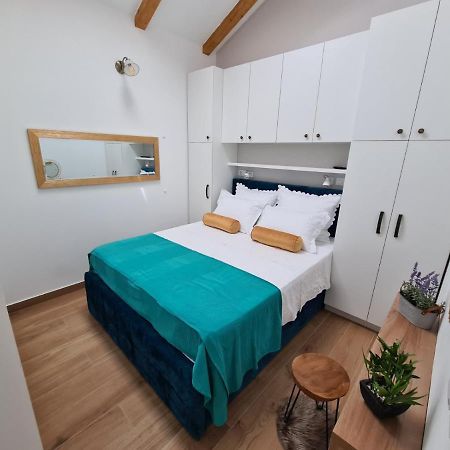 Apartman Bracera Primošten Exteriér fotografie